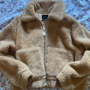 **SOLD** Urban outfitters medium cropped teddy jacket